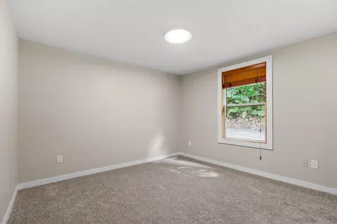 Bedroom - 3000 Devon Ln, Mound, MN 55364 photo 1 of 4