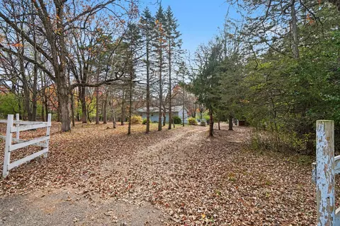 630 206th Ave NW, Oak Grove, MN 55011