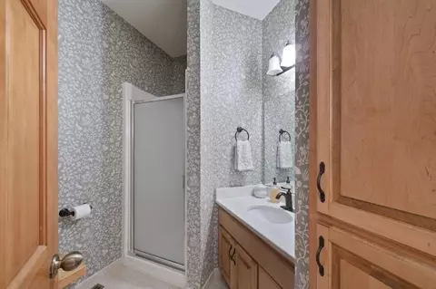 Bath - 11021 Timberline Dr N, Champlin, MN 55316 photo 3 of 4