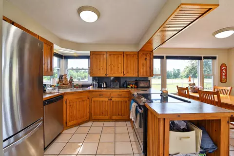 Kitchen - 5688 Fairview Rd, Baxter, MN 56425 photo 1 of 4