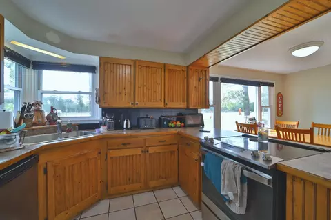 Kitchen - 5688 Fairview Rd, Baxter, MN 56425 photo 3 of 4