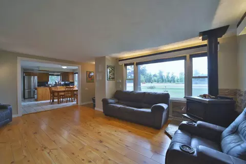 Living - 5688 Fairview Rd, Baxter, MN 56425 photo 3 of 4