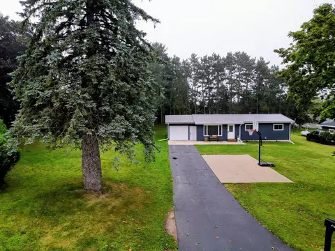 429 Auth St, Durand, WI 54736