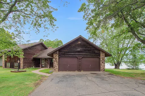 Exterior - 13567 Maplewood Dr, Baxter, MN 56425 photo 15 of 18