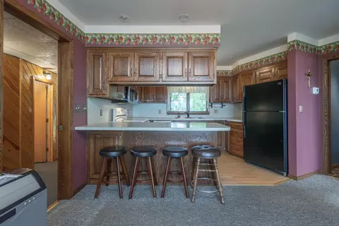 Kitchen - 13567 Maplewood Dr, Baxter, MN 56425 photo 2 of 4