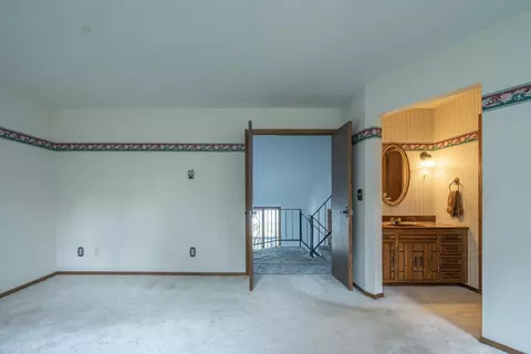 Bedroom - 13567 Maplewood Dr, Baxter, MN 56425 photo 5 of 8
