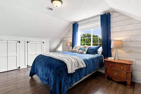 Bedroom - 525 Maple Ave E, Mora, MN 55051 photo 3 of 3