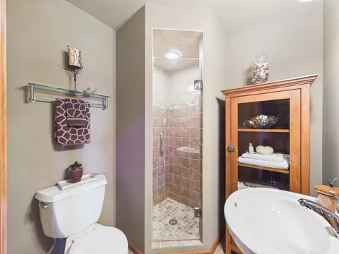 Bath - 32805 Spunk Tree Cir, Avon, MN 56310 photo 3 of 3