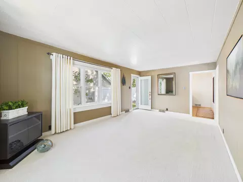 Living - 32805 Spunk Tree Cir, Avon, MN 56310 photo 2 of 5