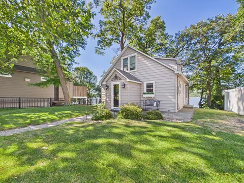 Exterior - 32805 Spunk Tree Cir, Avon, MN 56310 photo 4 of 16
