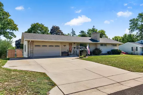 7538 Carmen Ave, Inver Grove Heights, MN 55076