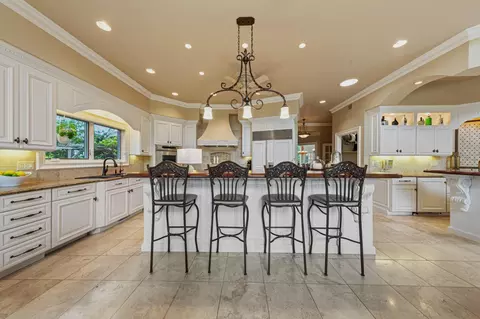 Kitchen - 32592 Juniper Rd, Chatfield, MN 55923 photo 4 of 6