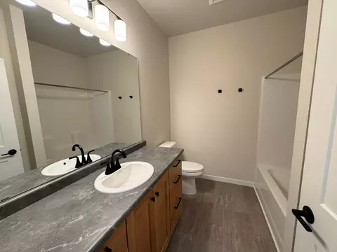 413 Reese Way, Mapleton, ND 58059 photo 24
