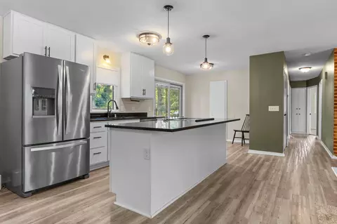 5375 Matterhorn Dr NE, Fridley, MN 55421