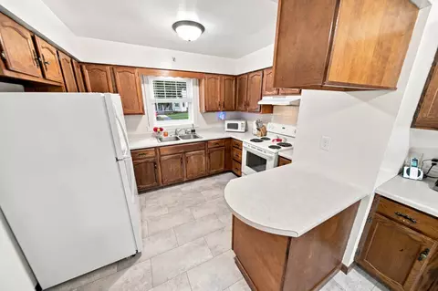 Kitchen - 202 Maple St S, Mabel, MN 55954 photo 3 of 5