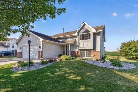 18978 Excalibur Trl, Farmington, MN 55024