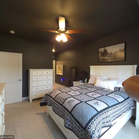 Bedroom - 7084 Glory Rd #111, Baxter, MN 56425 photo 2 of 5