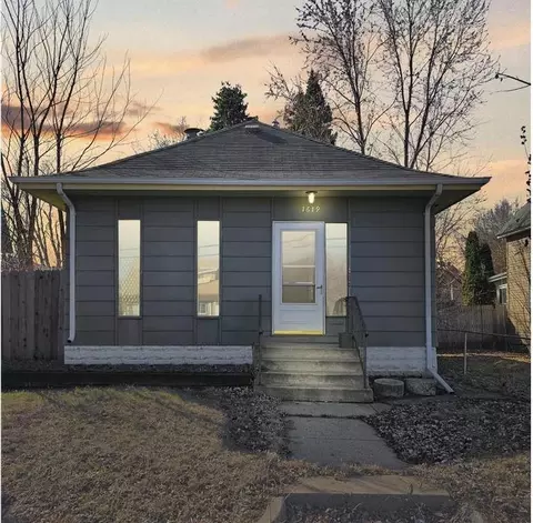 1619 26th Ave N, Minneapolis, MN 55411