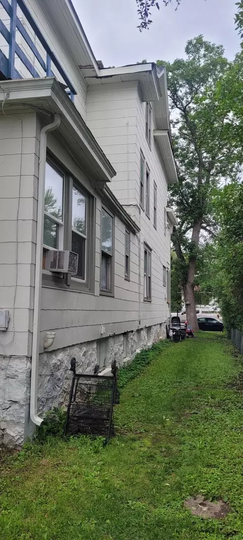 Exterior - 2126 3rd Ave E, Hibbing, MN 55746 photo 4 of 4