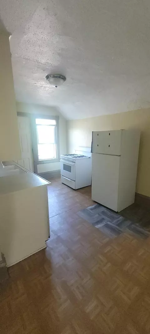 Kitchen - 2126 3rd Ave E, Hibbing, MN 55746 photo 1 of 1