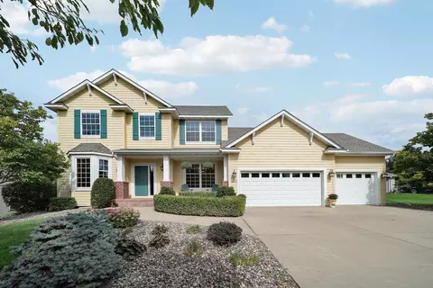 1470 River Shore Dr, Hastings, MN 55033