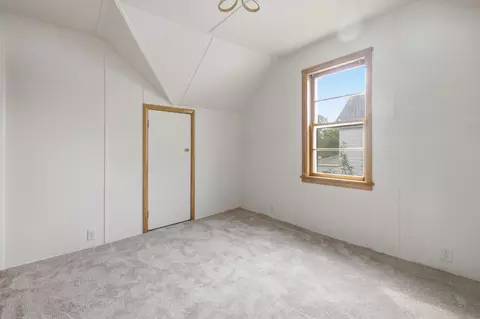 Bedroom - 511 8th St NE, Staples, MN 56479 photo 9 of 11