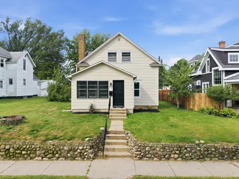 Exterior - 511 8th St NE, Staples, MN 56479 photo 5 of 8