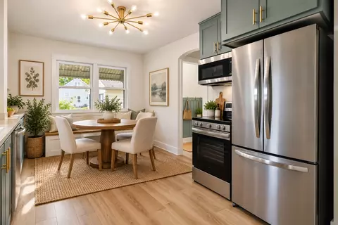Kitchen - 511 8th St NE, Staples, MN 56479 photo 3 of 5