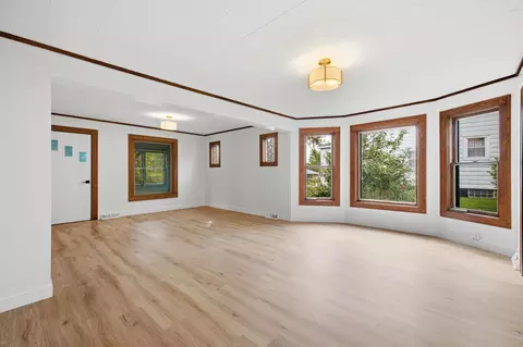 Living - 511 8th St NE, Staples, MN 56479 photo 4 of 4
