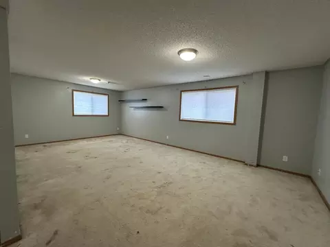 Living - 6060 Bennett Ct S, Fargo, ND 58104 photo 5 of 6
