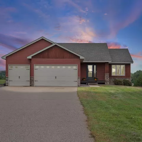 24065 Leo St NE, Stacy, MN 55079