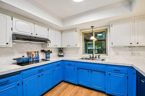 Kitchen - 767 Eldridge Ave E, Maplewood, MN 55117 photo 2 of 5