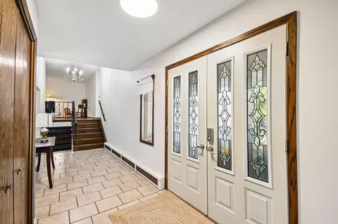 Entry Way - 767 Eldridge Ave E, Maplewood, MN 55117 photo 1 of 6