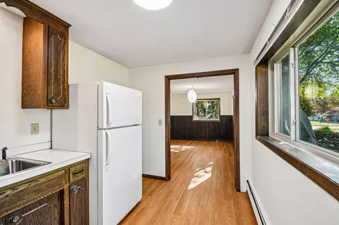 Kitchen - 767 Eldridge Ave E, Maplewood, MN 55117 photo 5 of 5