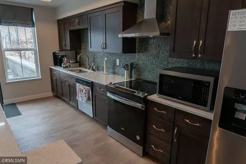 Kitchen - 7084 Glory Rd #209, Baxter, MN 56425 photo 5 of 5