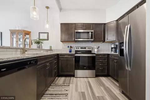 Kitchen - 7084 Glory Rd #209, Baxter, MN 56425 photo 1 of 5