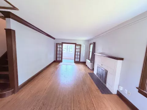 Living - 406 7th Ave S, Saint Cloud, MN 56301 photo 1 of 2