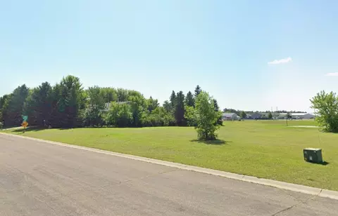 622 6th St NE, Perham, MN 56573 photo 2