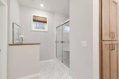 Bath - 8029 Walnut Ln, Corcoran, MN 55340 photo 3 of 5