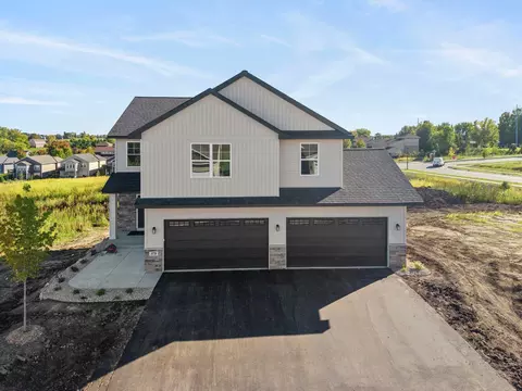 578 Sienna Dr, Watertown, MN 55388
