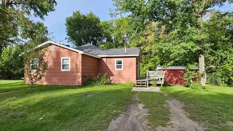Exterior - 103 2nd Ave S, Dent, MN 56528 photo 2 of 15