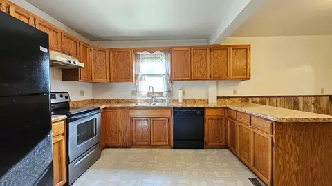 Kitchen - 103 2nd Ave S, Dent, MN 56528 photo 3 of 4