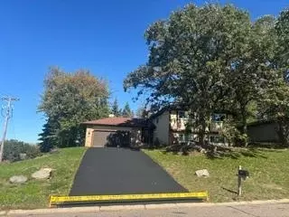 8481 134th Street Ct, Apple Valley, MN 55124
