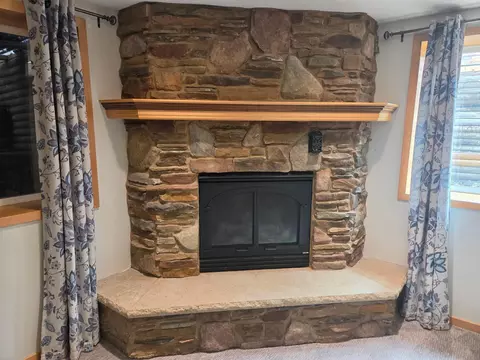 Living - 1816 Case Ln, Saint Cloud, MN 56303 photo 5 of 8