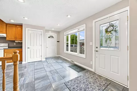 Entry Way - 332 3rd Ave E, Hunter, ND 58048 photo 1 of 2