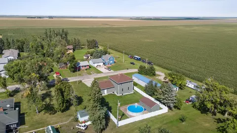 View/Area - 332 3rd Ave E, Hunter, ND 58048 photo 2 of 8