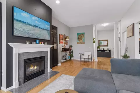 Living - 724 E 25th St, Minneapolis, MN 55404 photo 3 of 3