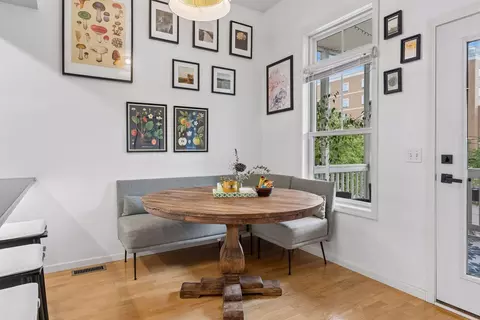 Dining - 724 E 25th St, Minneapolis, MN 55404 photo 1 of 2