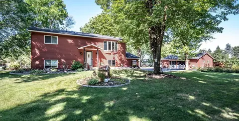 340 31st St E, Hastings, MN 55033