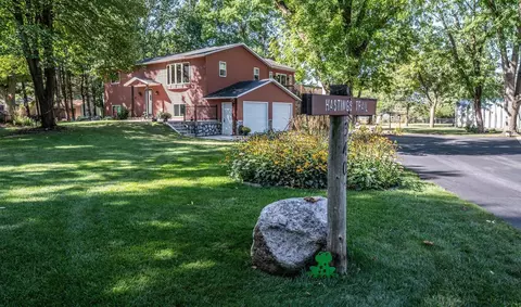 340 31st St E, Hastings, MN 55033